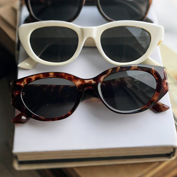 The 2025 White Cat-Eye Shield